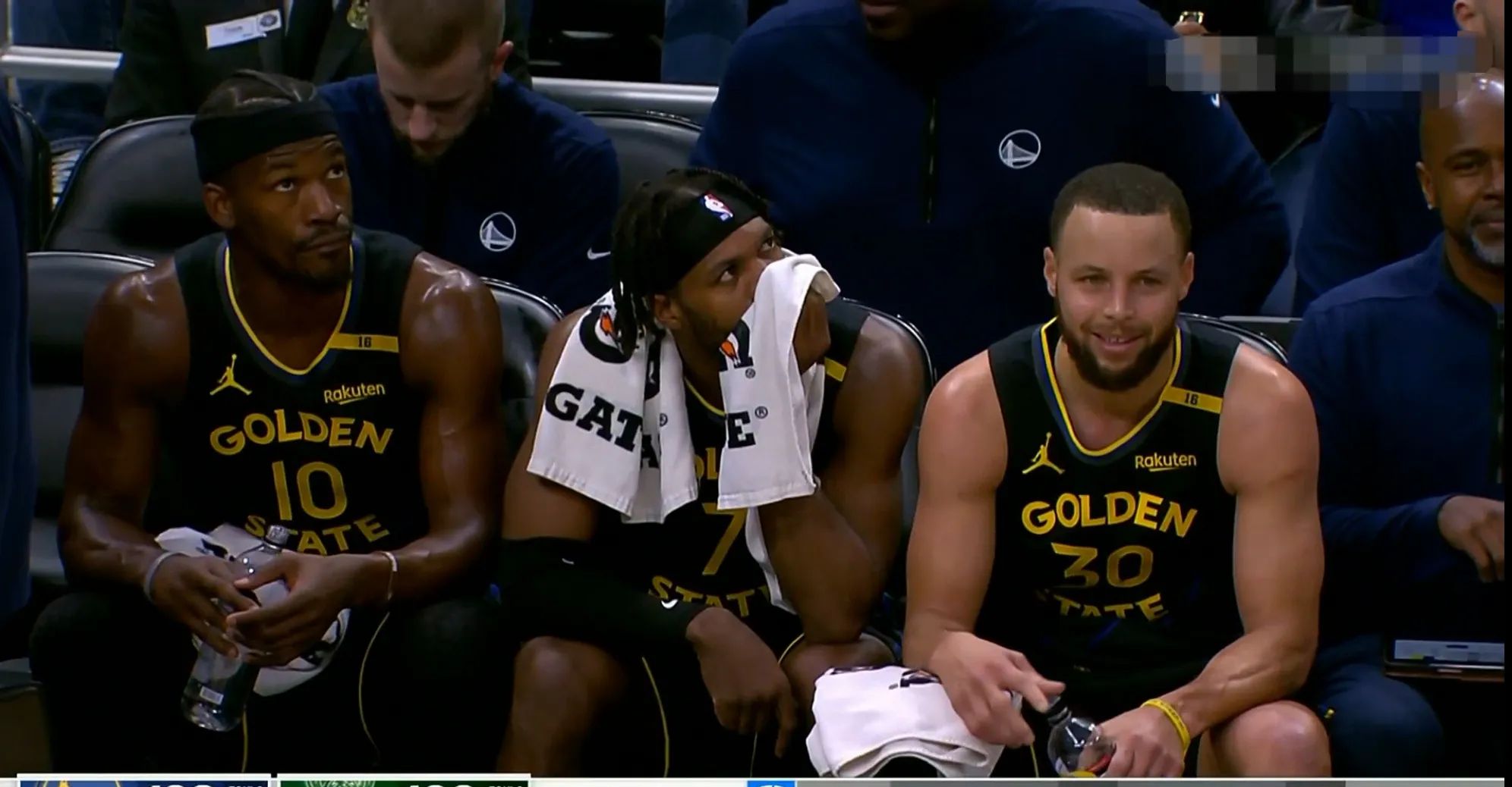 包含库里陷入低谷，雄鹿连败，关键时刻神级表现球队命运悬念！的词条