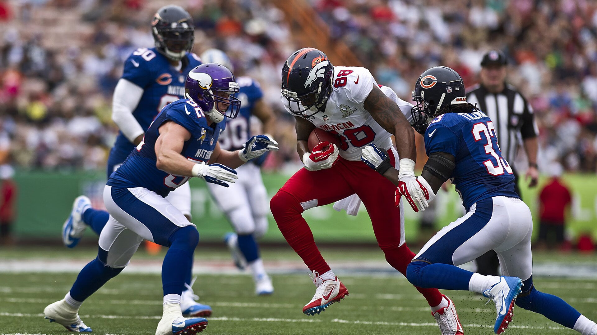 穆雷重返赛场，持续失利首场状态出色，独行侠观众沸腾！赛场气氛高涨